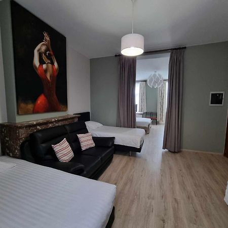 Apartments Marco Polo Midi Брюссель Экстерьер фото